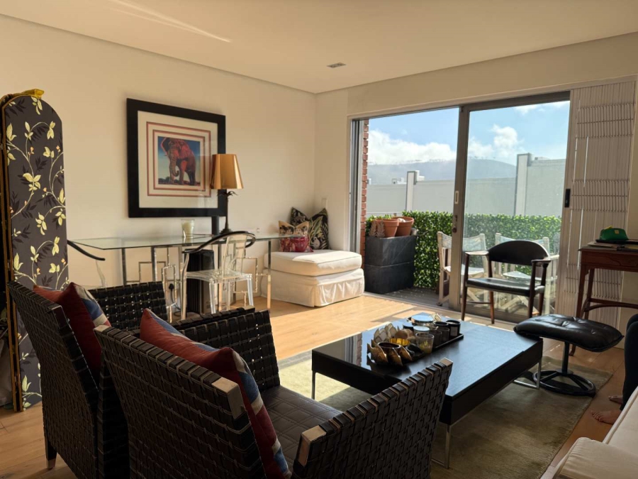 To Let 1 Bedroom Property for Rent in Gardens Western Cape